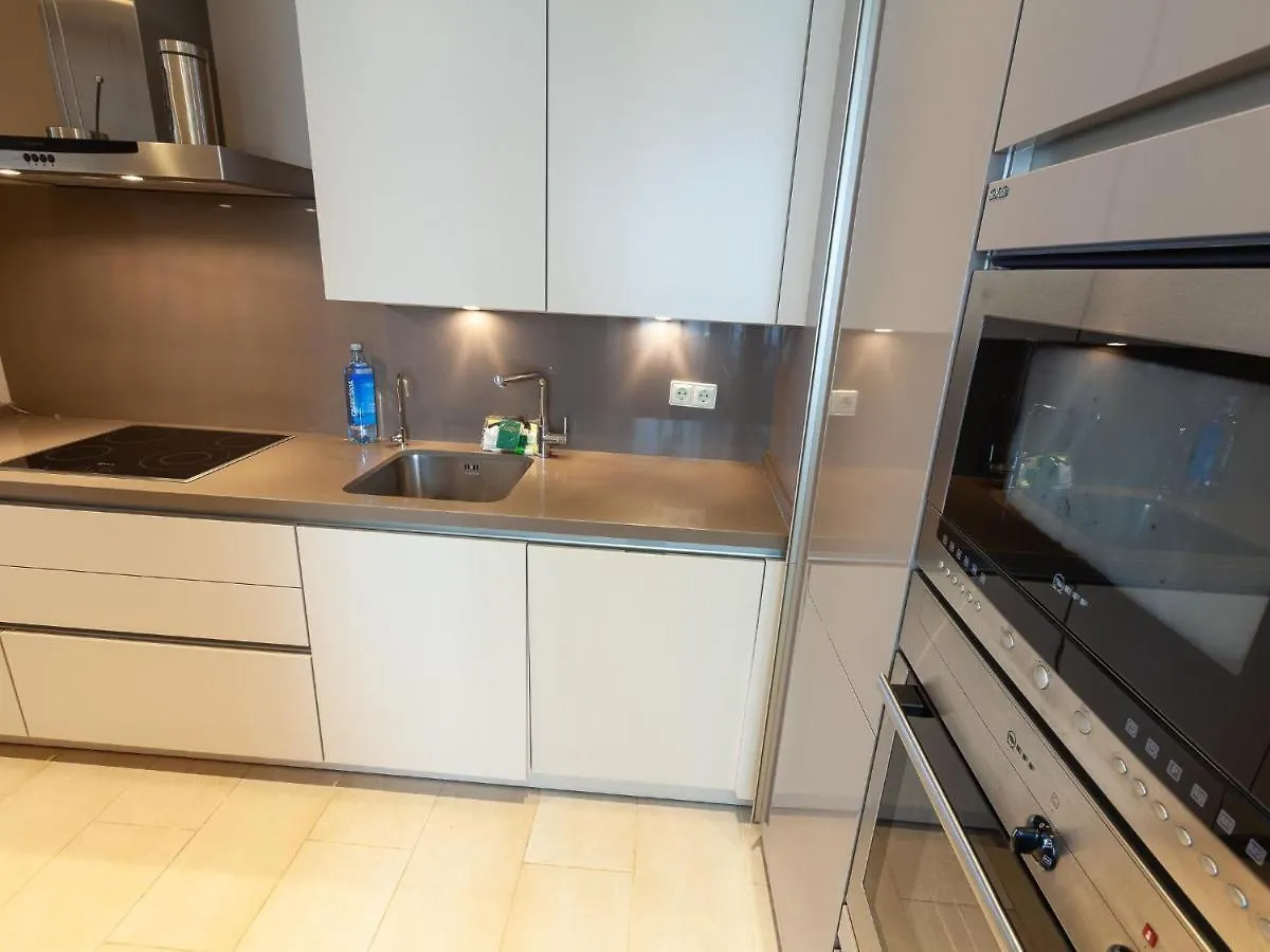 Vacation Marbella I Brand New Terrazas De Banus Apt, 24-7 Security, A Minute From The Marina, The Sea And Luxury Shopping Lejlighed
